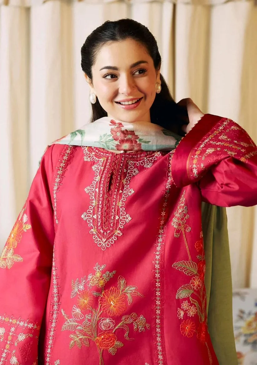 Zarashahjhan-Embroidered-Lawn-three-piece-2.webp