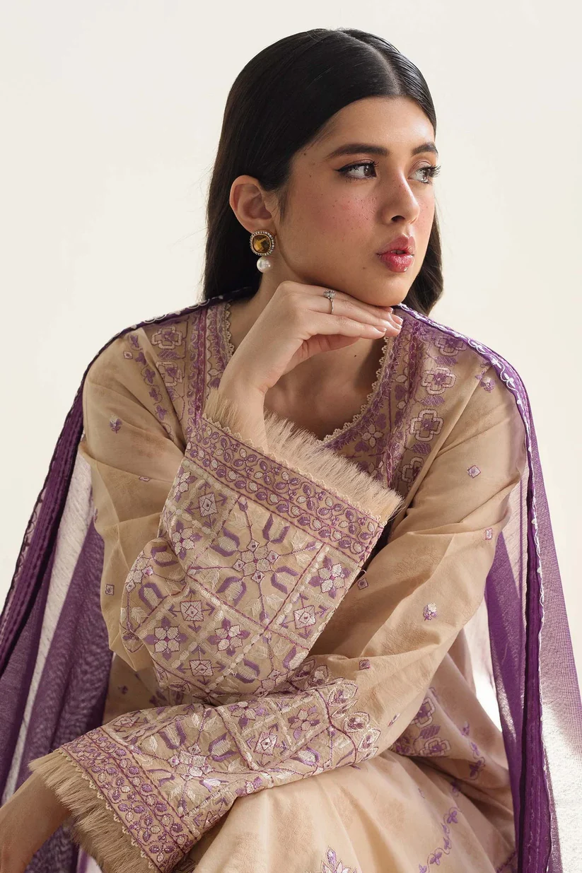 bonanzasatrangi-Embroidered-Lawn-new-1.webp